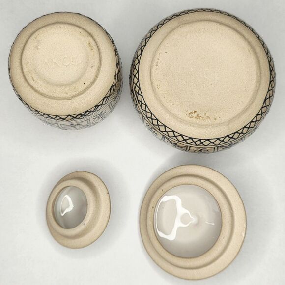 Vintage 2 LKSF Ceramic Jars Lviv Ukraine Same Design Two Sizes 1960s Soviet Era - Picture 4 of 8